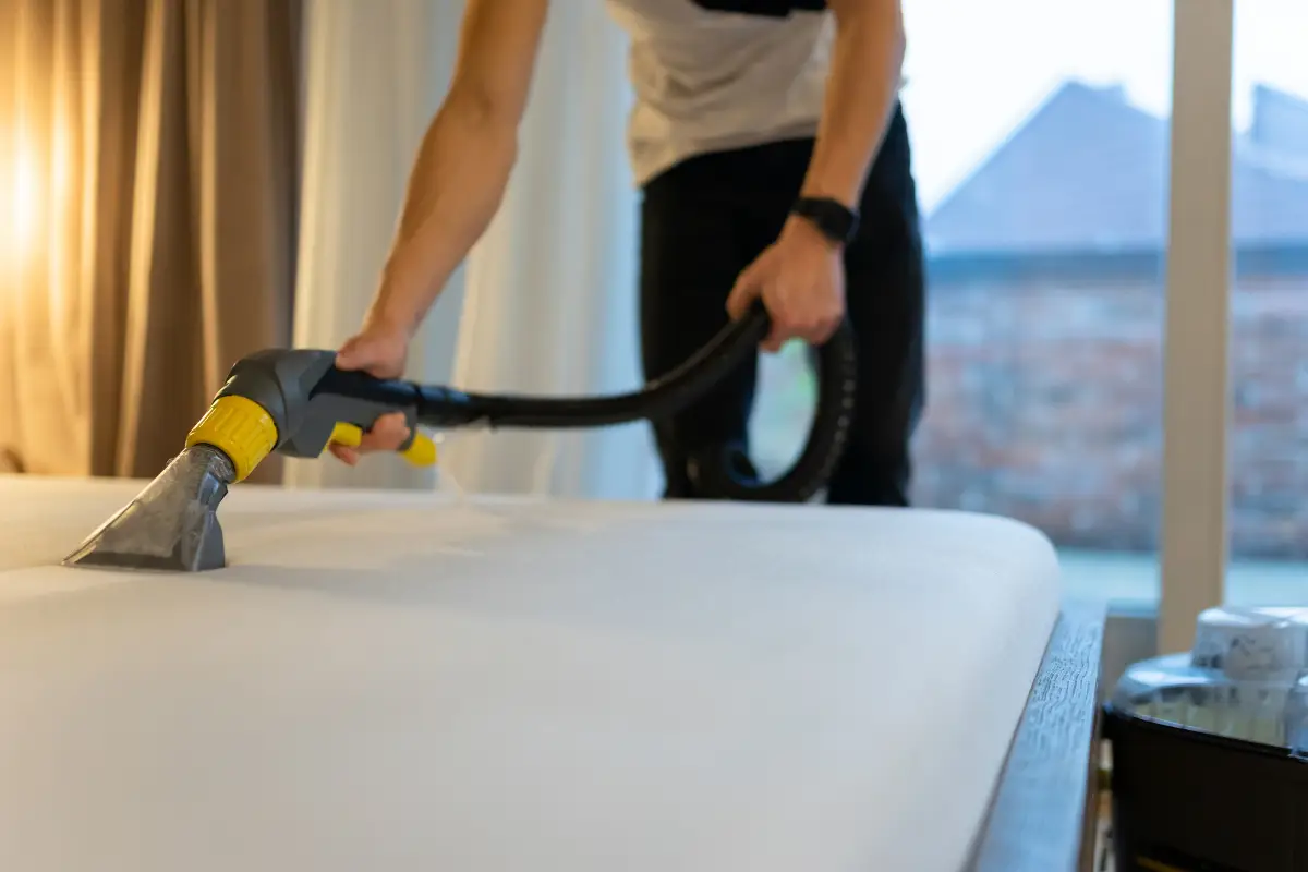 How to Clean Your Mattress the Right Way
